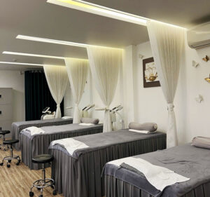 Trước khi phẫu thuật thẩm mỹ: 7 điều nhất định phải biết 2 ảnh thẩm mỹ Huỳnh Mai