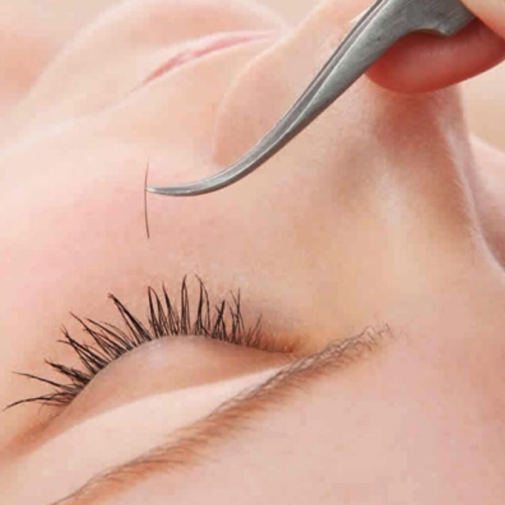 Những lưu ý quan trọng khi nối mi 